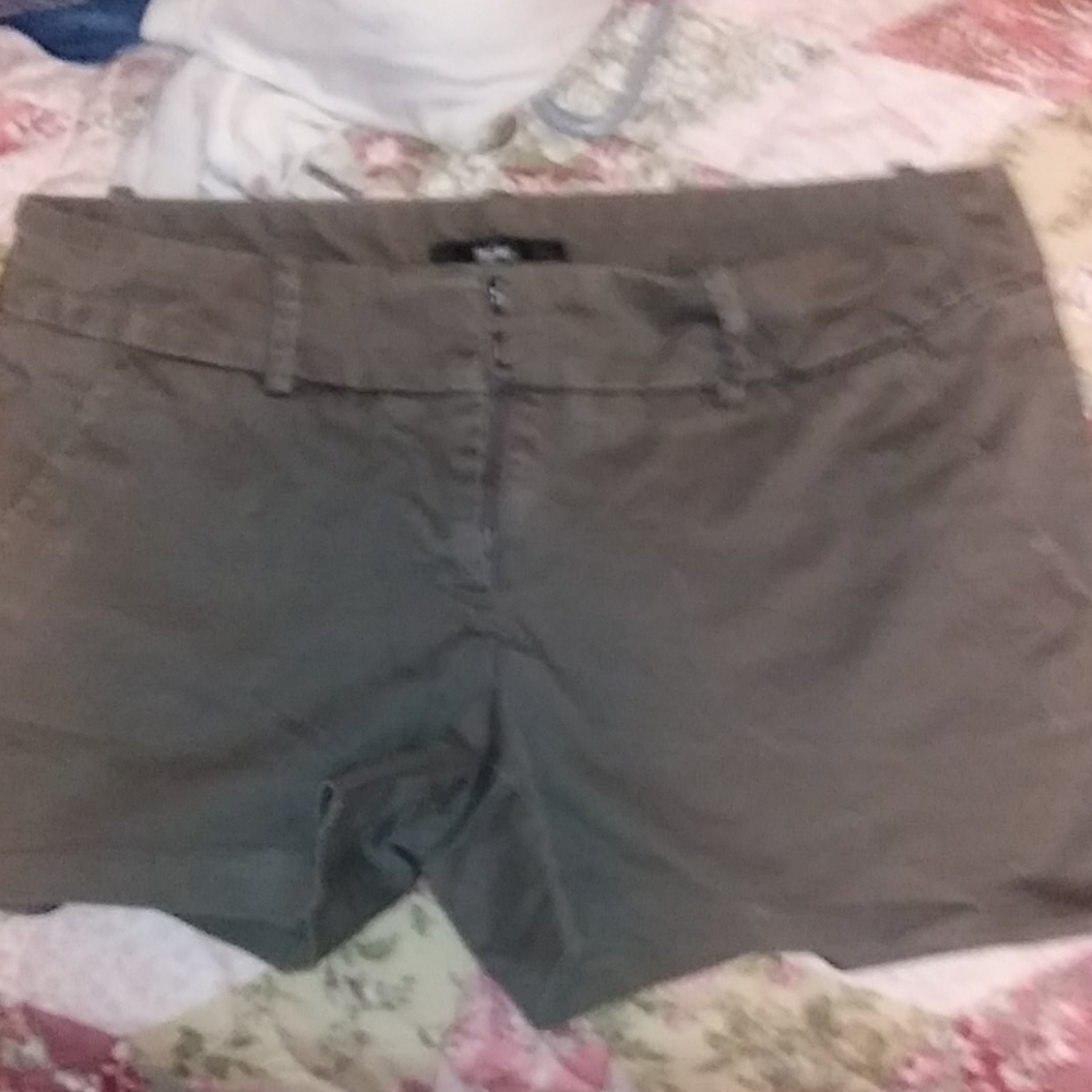 Dress shorts